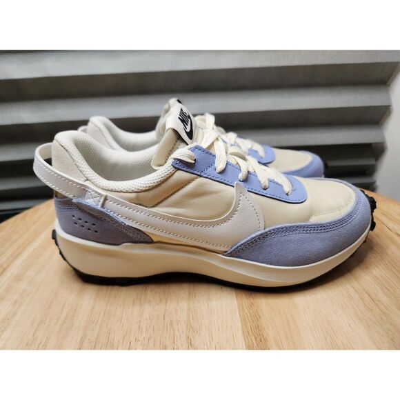 Nike Waffle Debut Women’s Size 7 – Soft Pearl & Summit White Sneakers - Picture 2 of 11